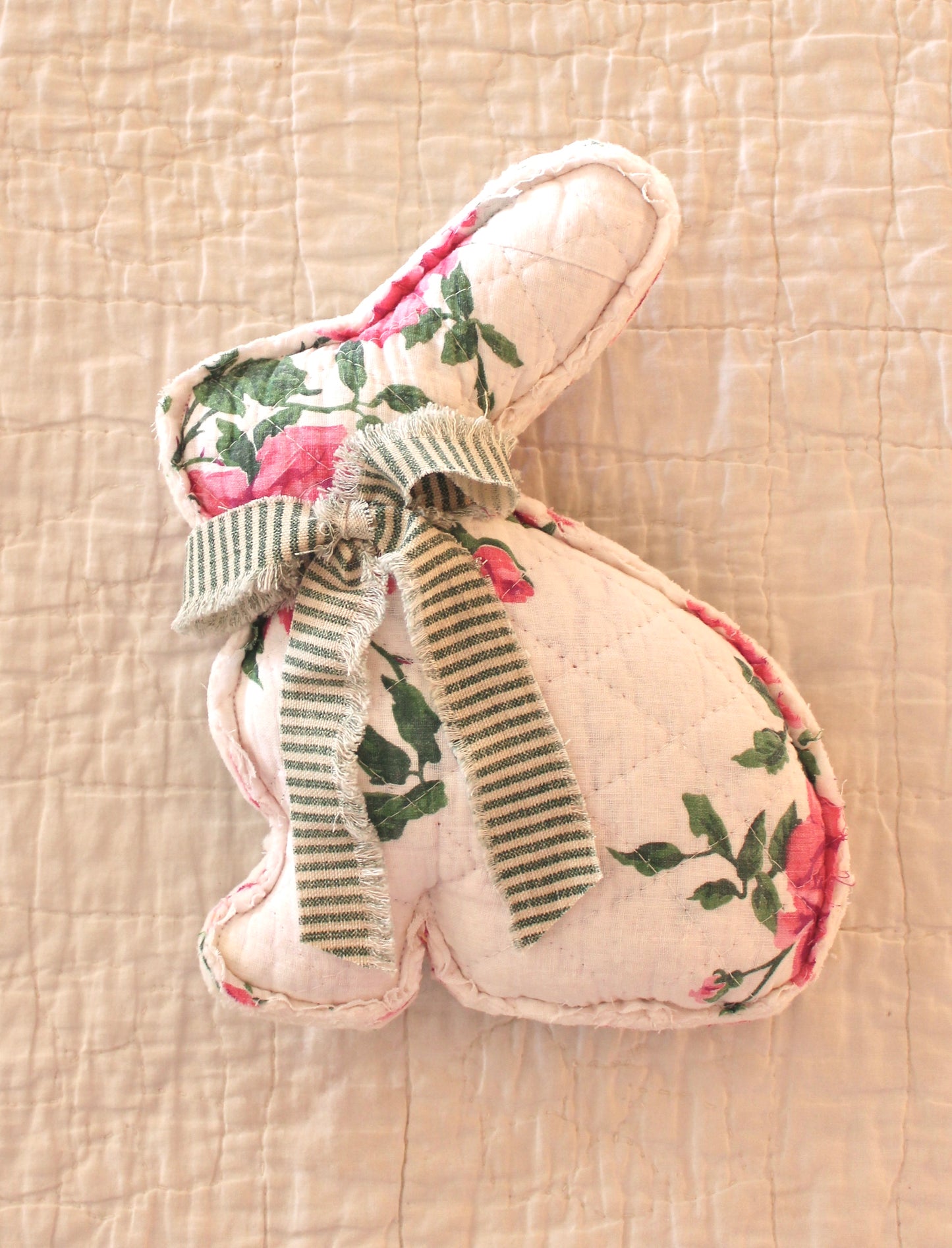 ROSE CUTTER QUILT BUNNY